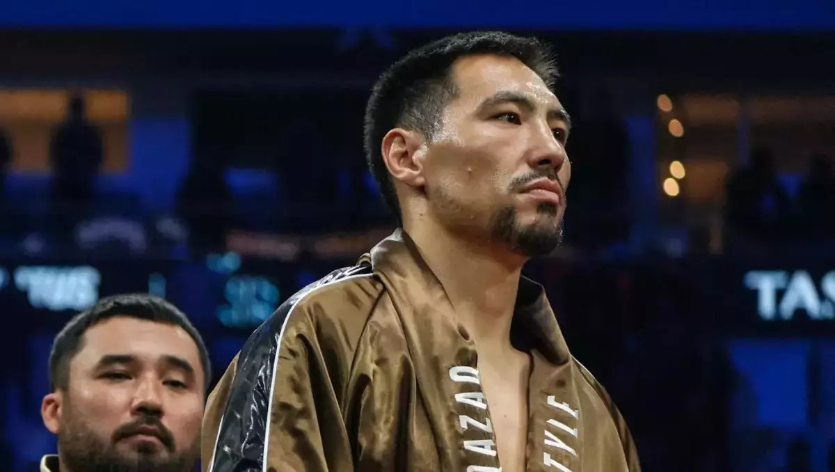 Первое поражение? Кроуфорд получил предупреждение перед боем с Алимханулы