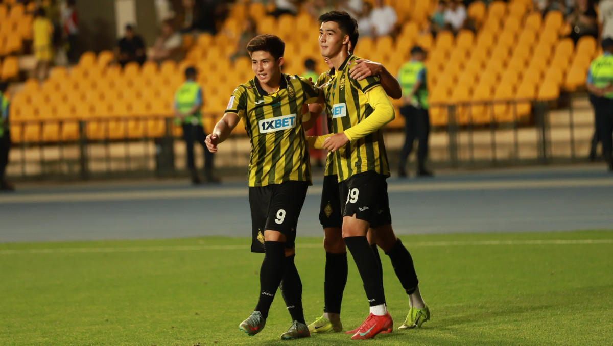 Топ-5 тинейджеров КПЛ-2025: кто уже забивает, пока другие только мечтают о дебюте