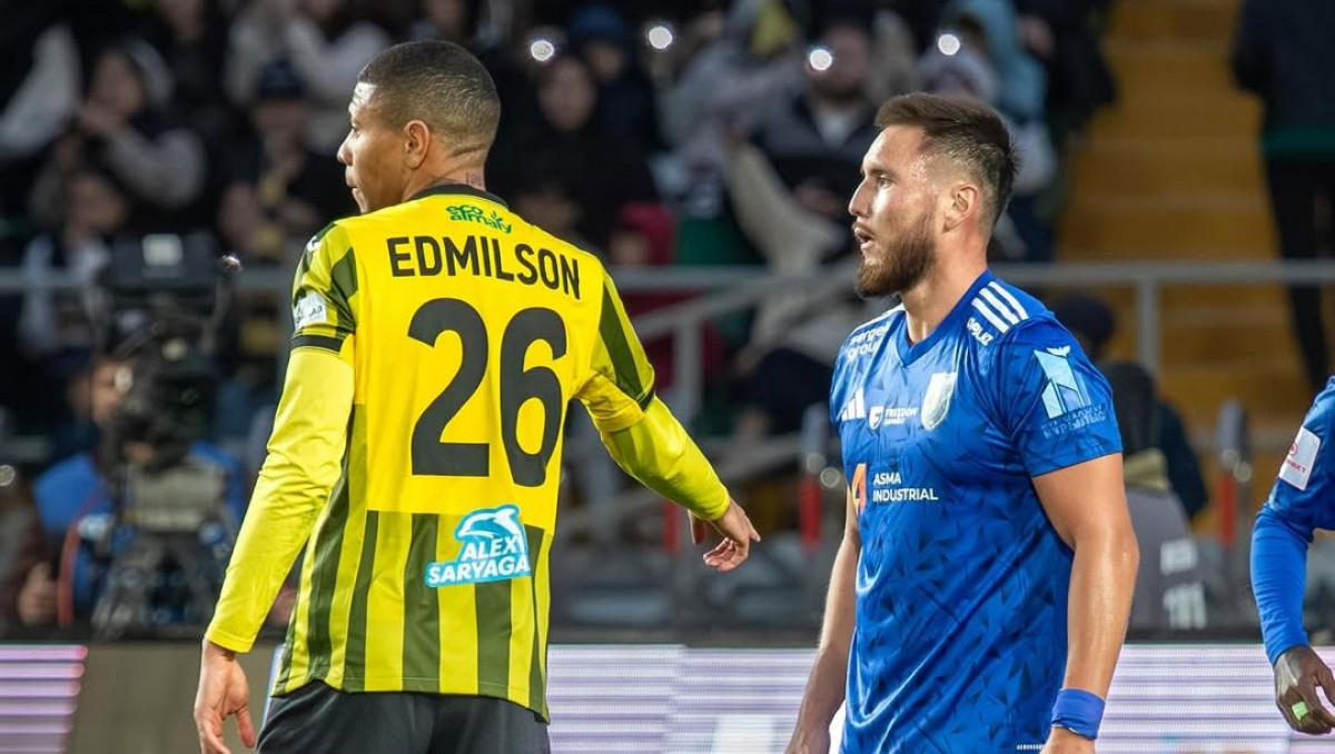 В сборную Казахстана вызван неожиданный новичок. Его команда пропустила 5 голов от "Кайрата"