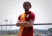 Лерой Сане. ©ФК "Галатасарай"