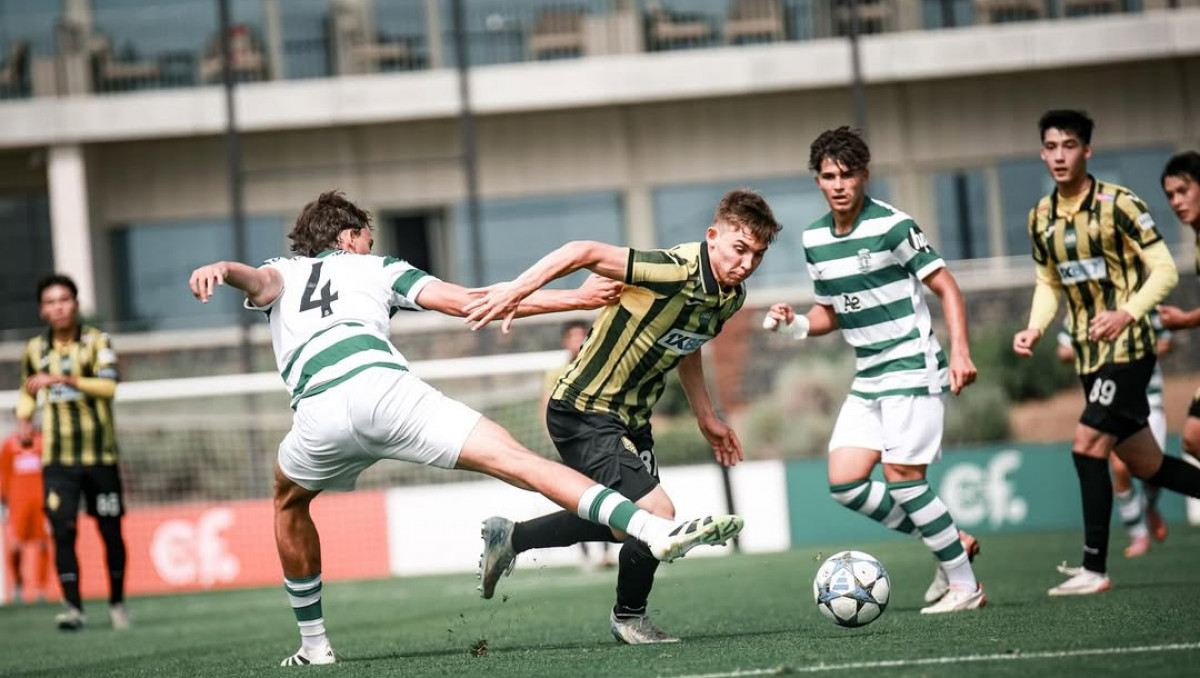 "Кайрат" нашёл замену Сатпаеву в клубе: таланту 18, сделал дубль в ЛЧ и удивил "Спортинг". Есть интерес из Англии