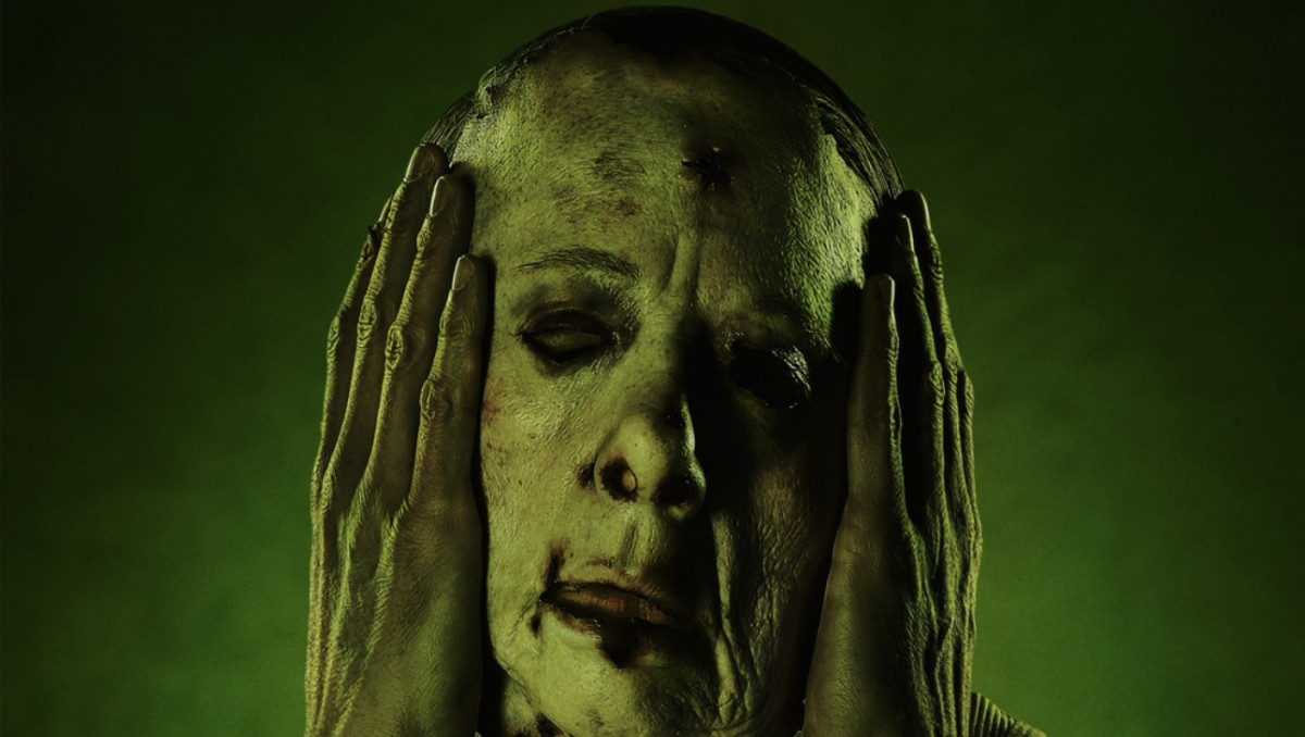 Хоррор Netflix про Эдда Гина взорвал сеть — при чём тут спорт и Чарли Ханнэм?