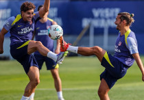 Хулиан Альварес и Антуан Гризманн. Фото: ФК "Атлетико"©