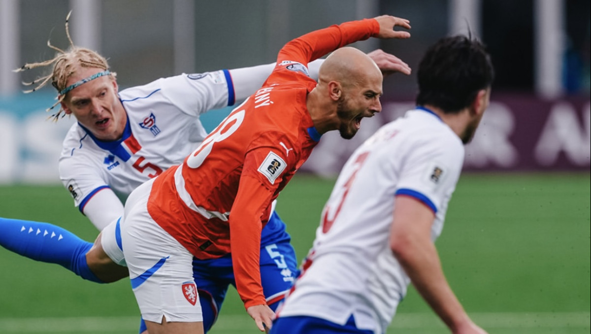 Драмой за 14 минут обернулся матч отбора ЧМ-2026 по футболу