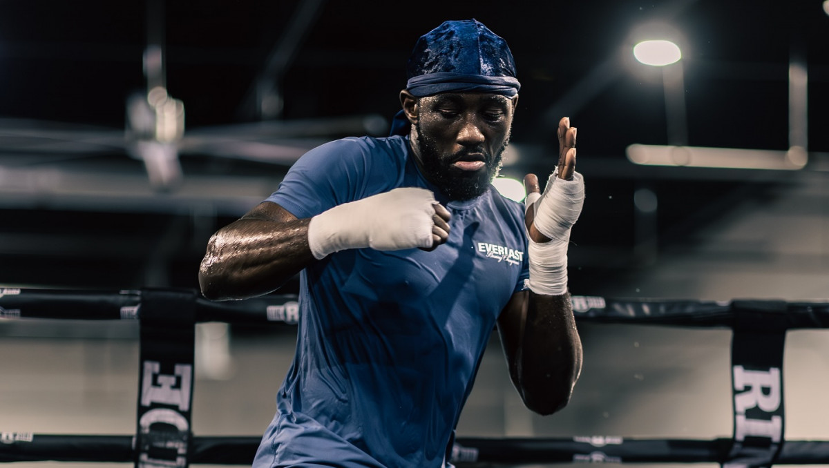 Назван единственный боксёр, который победит Кроуфорда