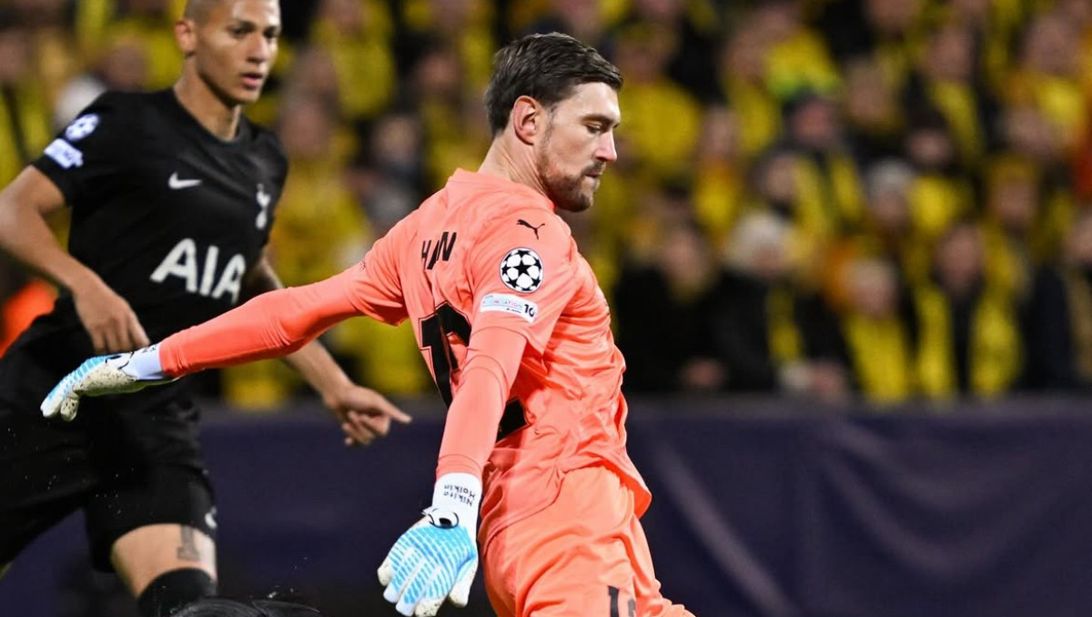 Российский вратарь решил сменить гражданство и выступать за другую сборную