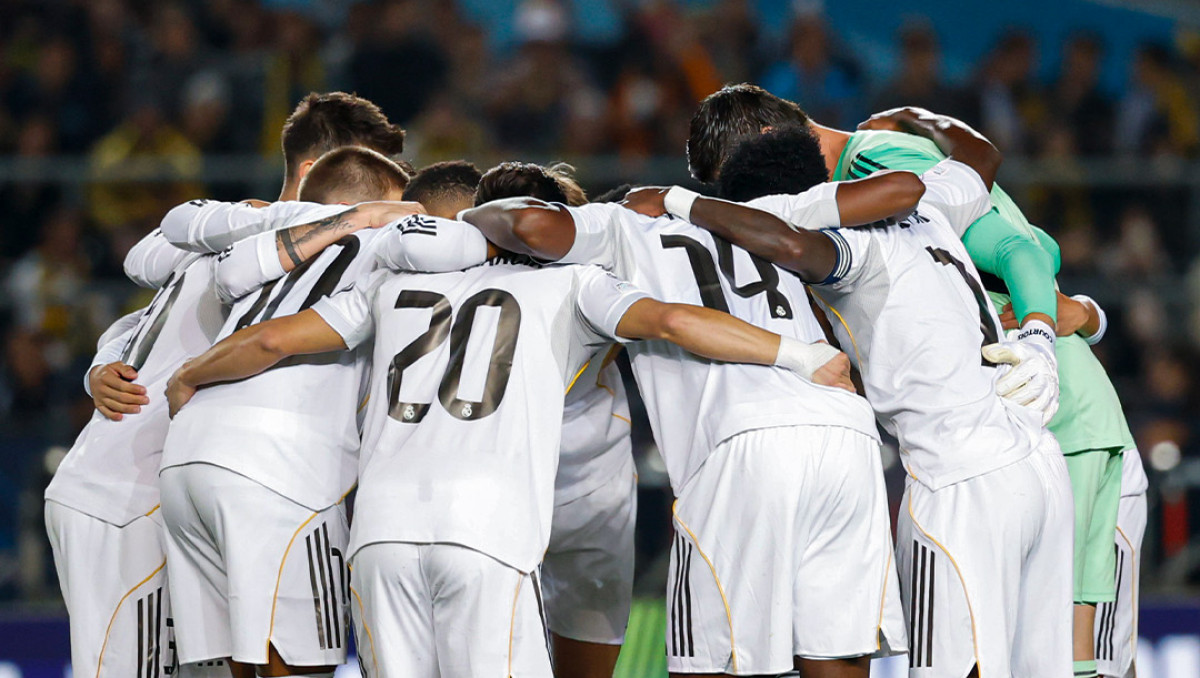 Игроки "Реала" подняли тревогу перед эль-класико и обратились к Алонсо