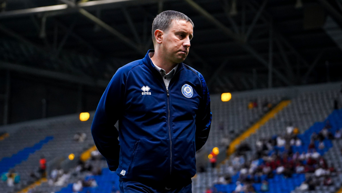 Казахстанского тренера отправят в отставку за двойное поражение Узбекистану