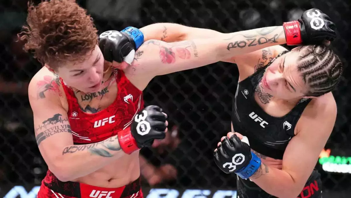 В UFC решили судьбу женщины-бойца из Казахстана