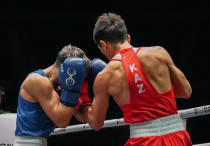 Махмуд Сабырхан (в красном). Фото: КФБ©