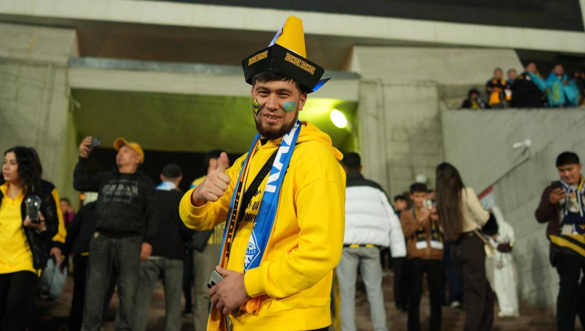 "Кайрат" сделал бесплатным вход на матч с "Пафосом": подробности