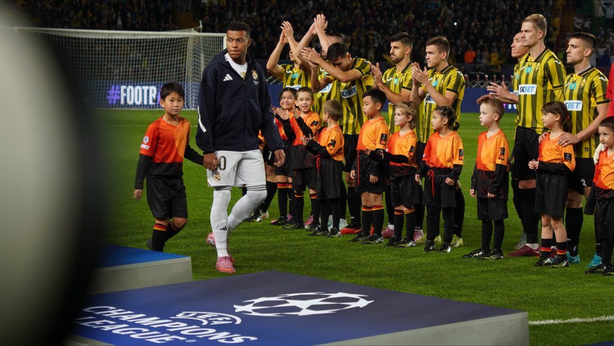 Топ-15 посещаемых матчей в Казахстане в 2025 году: "Кайрат" - "Реал" в конце списка