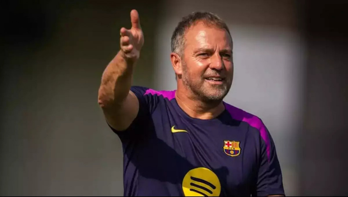 Победитель Лиги чемпионов согласился перейти в "Барселону": он работал с Фликом