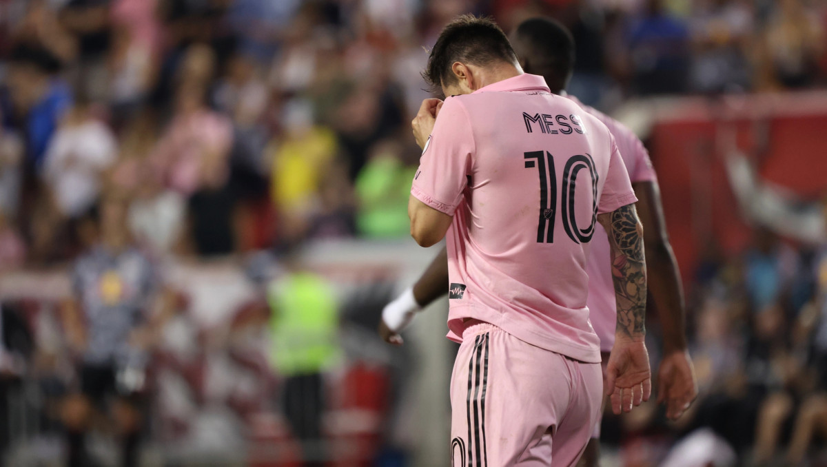 Стало известно, в каком клубе продолжит карьеру Месси