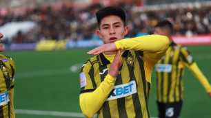 Дастан Сатпаев. Фото: ФК "Кайрат"©