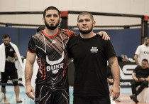 ©instagram.com/islam_makhachev