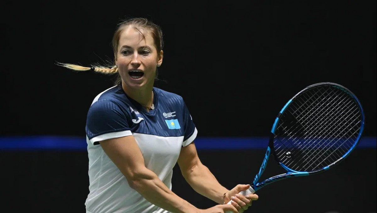 Казахстанка учинила разгром на турнире за 148 миллионов и вышла в четвертьфинал