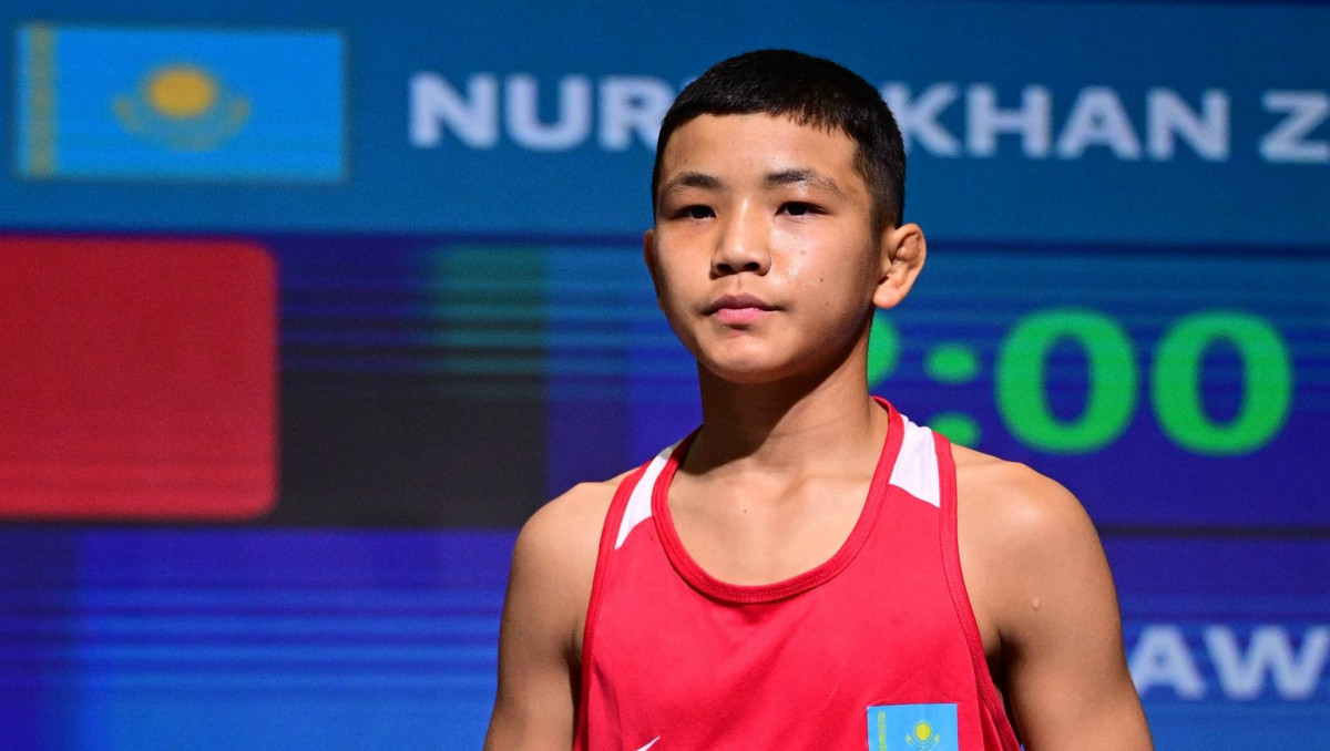 Казахстан оформил разгром и выиграл первое золото в боксе на Азиаде
