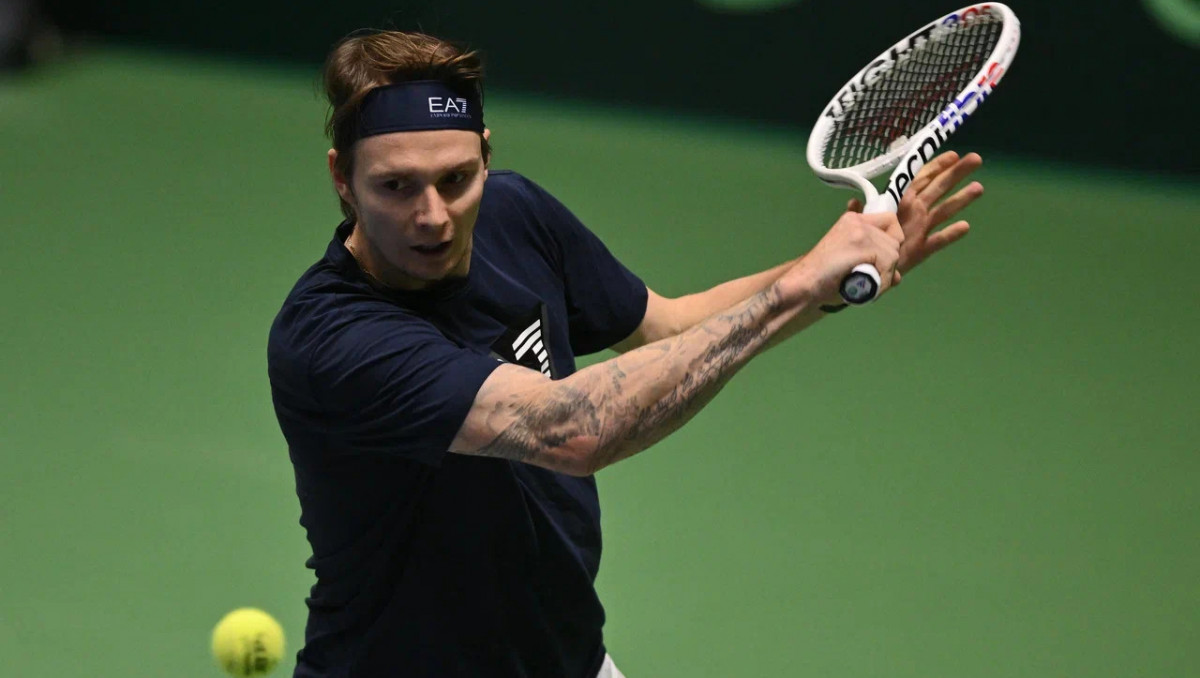 Бублик сотворил сенсацию и камбэк за выход в полуфинал