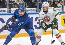 Мэйсон Морелли (11). Фото: ХК "Барыс"©