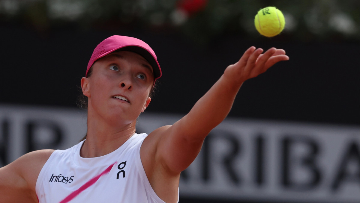 Разгром от Рыбакиной: Швентек в третий раз за сезон повторила антирекорд