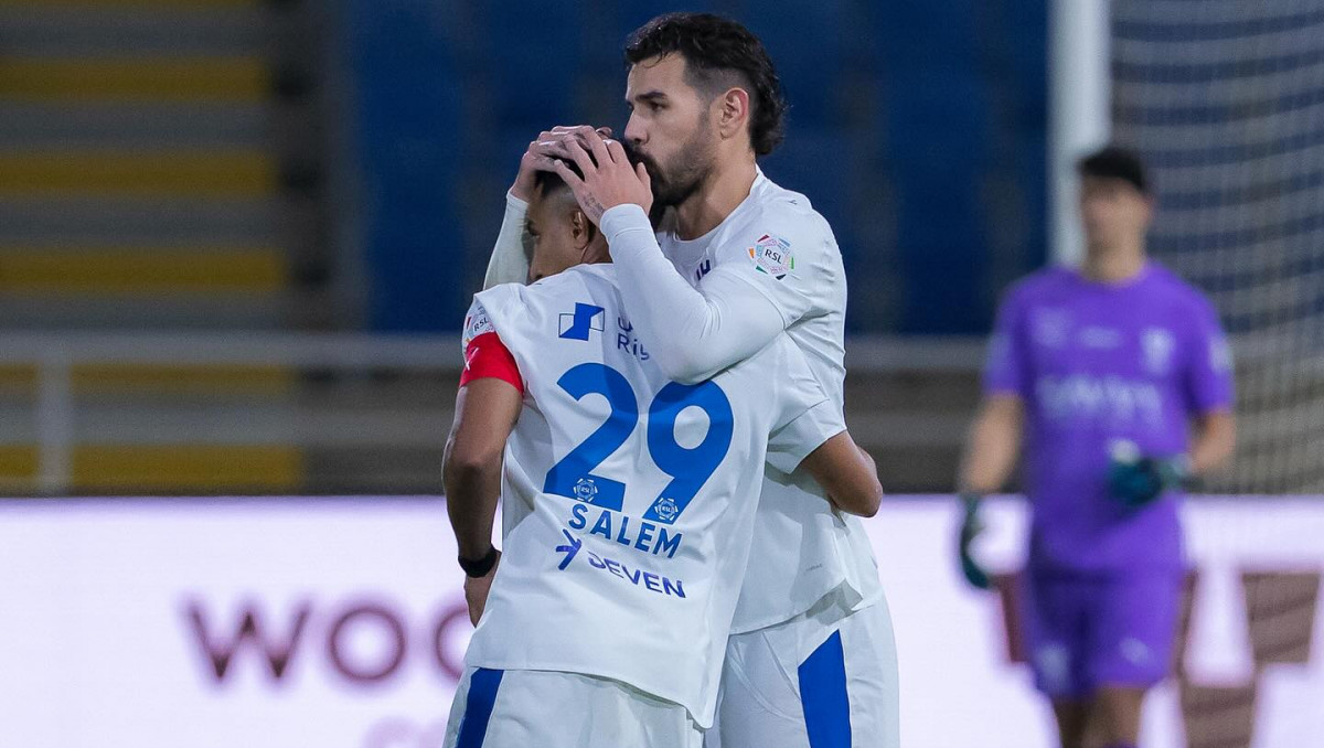 В Саудовской Аравии произошла голевая феерия с двумя удалениями и автоголом звезды из Португалии