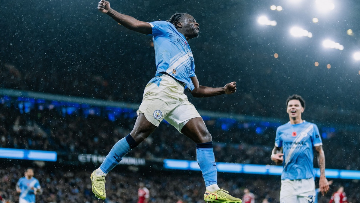 Кто из Бельгии блеснул перед матчем с Казахстаном? Они забили кучу шикарных голов в выходные