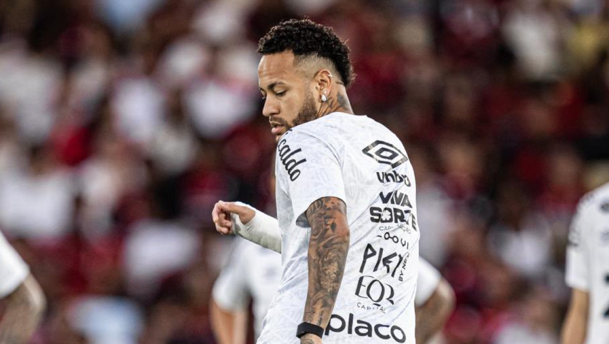 Неймар устроил скандал прямо на поле: досталось и тренеру