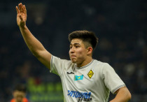 Дастан Сатпаев. Фото: ФК "Кайрат"©