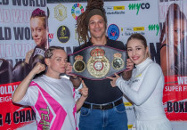 ©instagram.com/angelina_lukas1997/