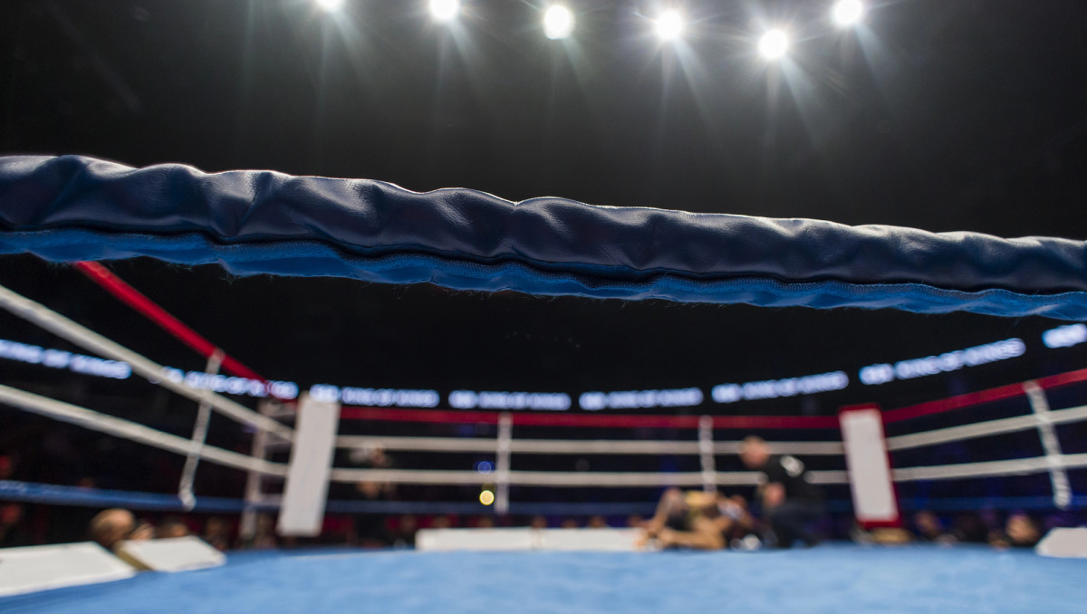 Бой Казахстана и Индии определил финалиста Кубка мира по боксу