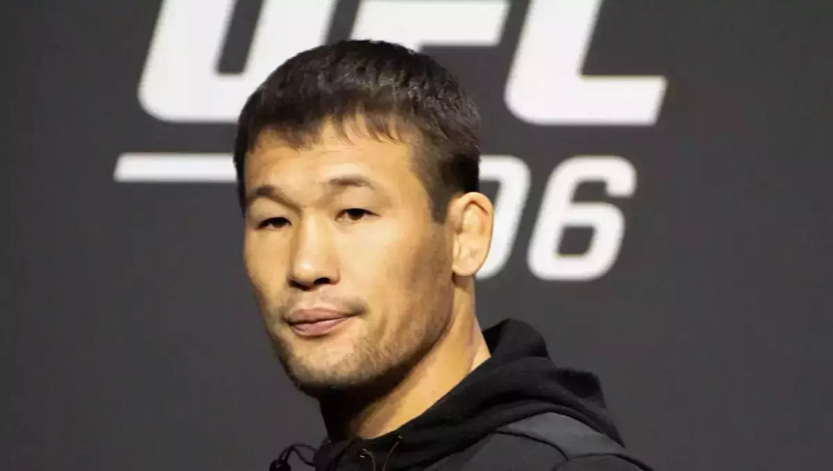 В UFC официально представили Шавката Рахмонова на историческом турнире