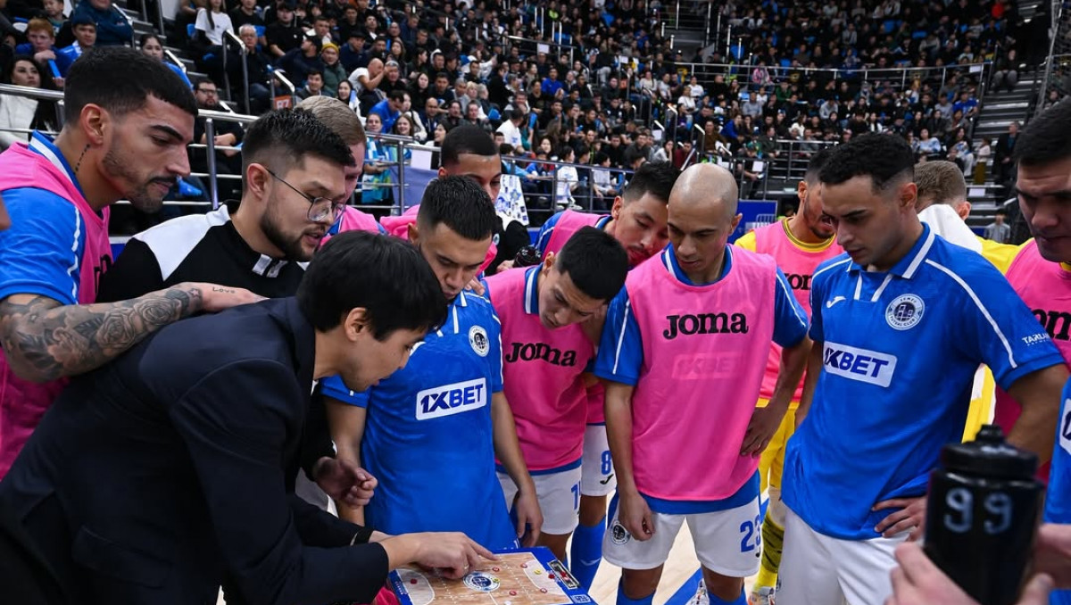 "Семей" упустил победу со счета 3:0 в матче Лиги чемпионов