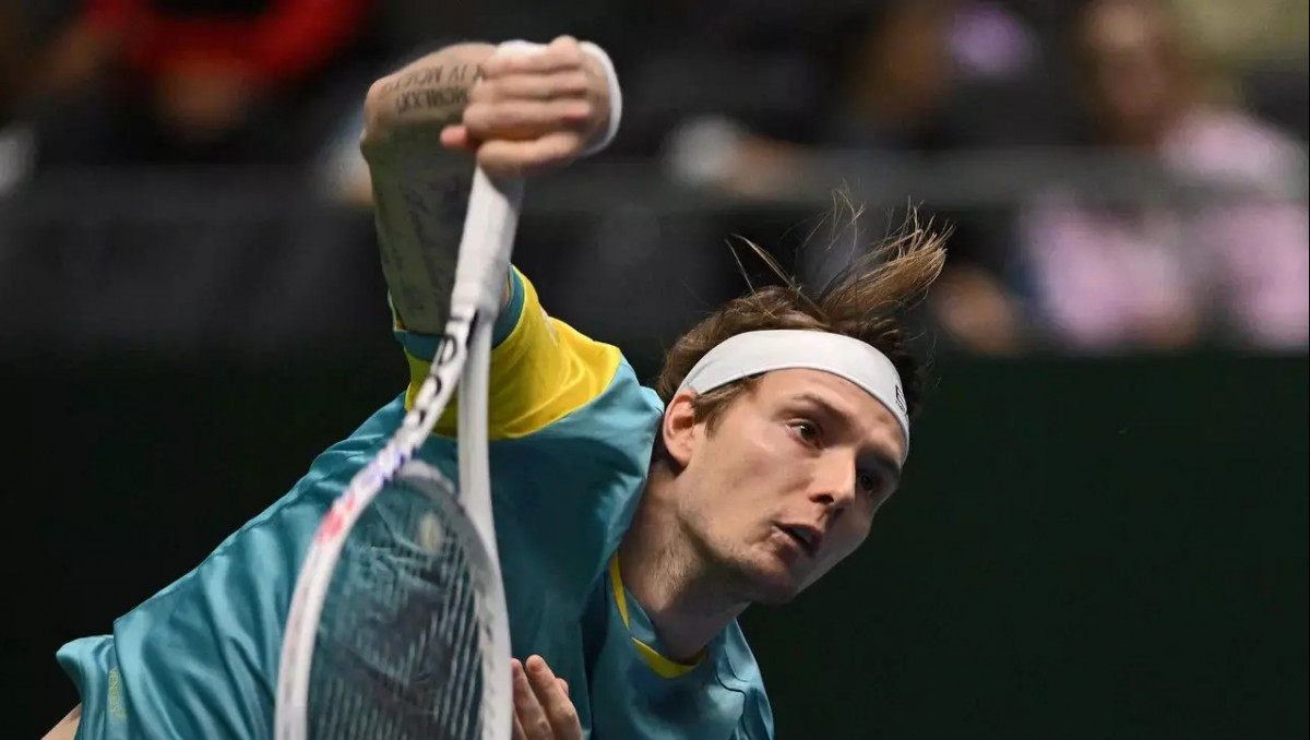 Бублик собрал "идеального теннисиста", не упомянув себя