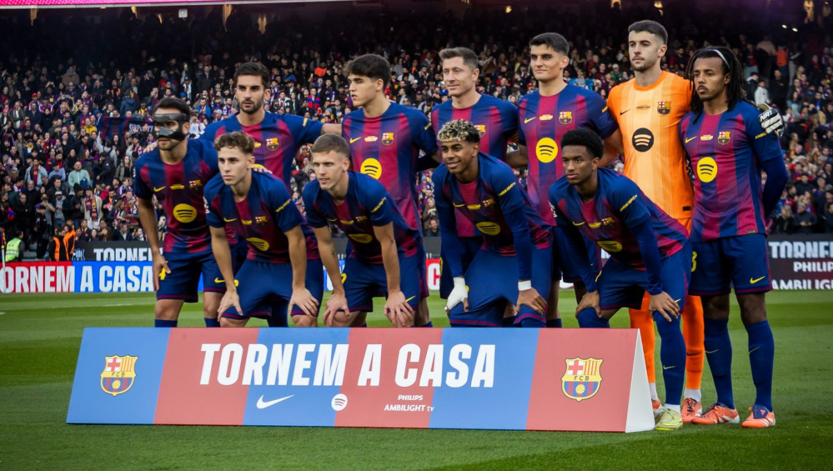 После разгрома "Барсы" тренер "Челси" назвал новых Месси и Роналду