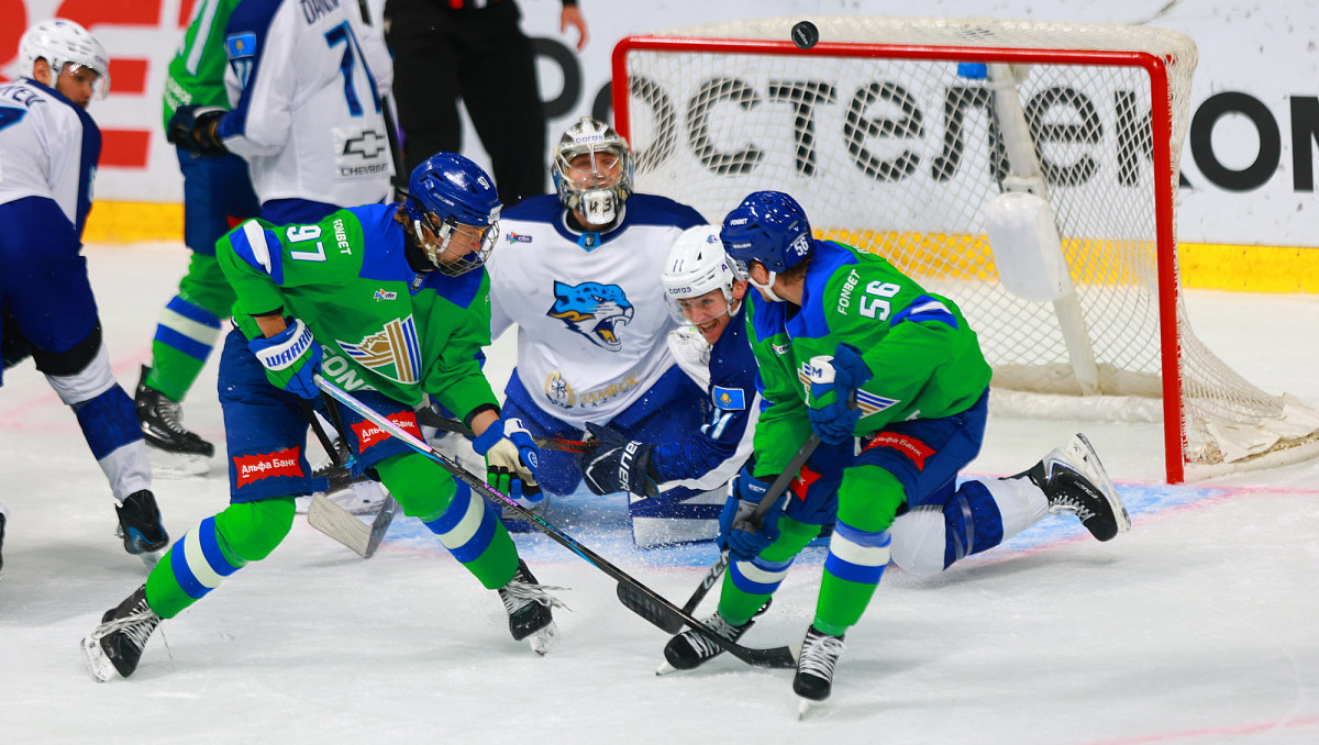 "Барыс" развалился после 3:1 и проиграл 4:7 в матче КХЛ