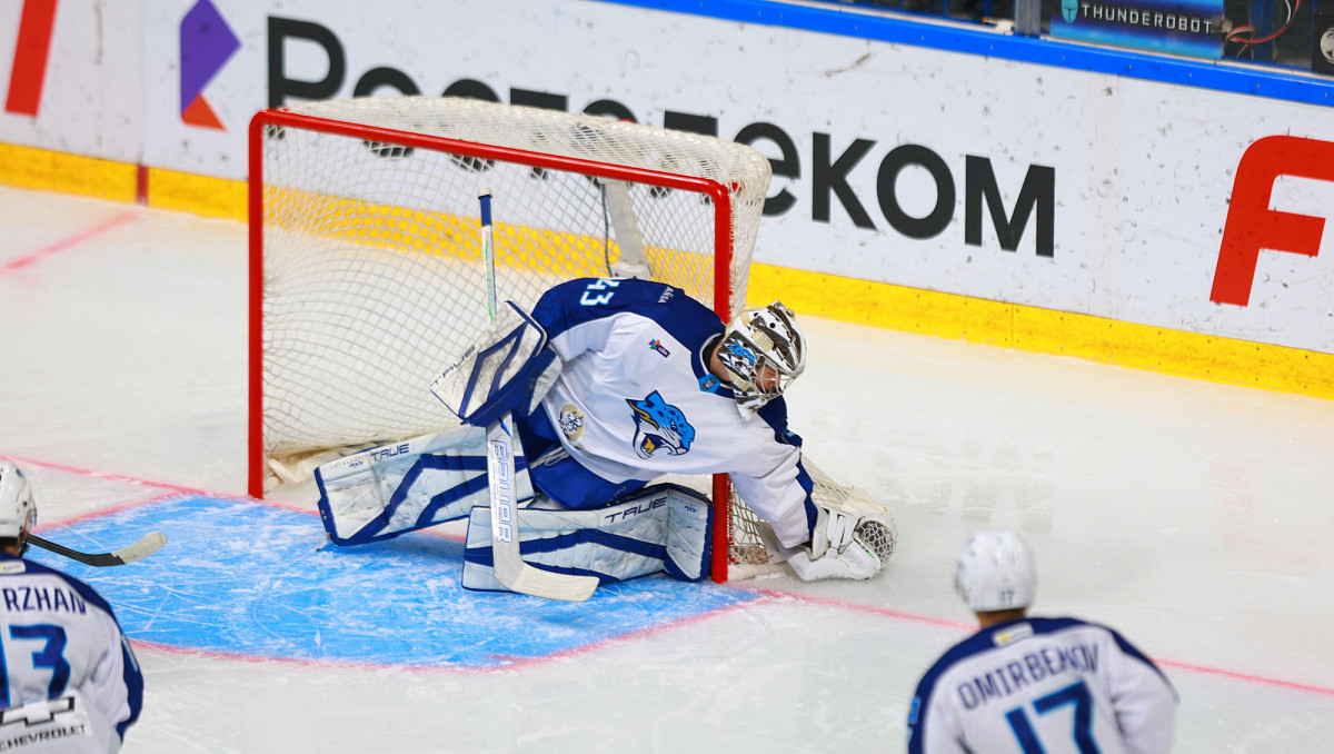 В "Барысе" нашли объяснение упущенной победе в матче КХЛ