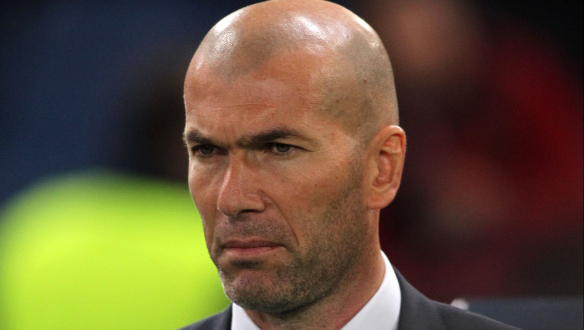 Зидан оказался среди кандидатов топ‑клуба после разгрома в ЛЧ