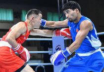 Санжар Сейдакматов (справа). Фото: asbcboxing©