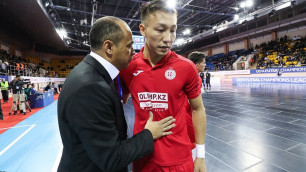 Пауло Рикардо Кака и Биржан Оразов. Фото: АФК "Кайрат"©