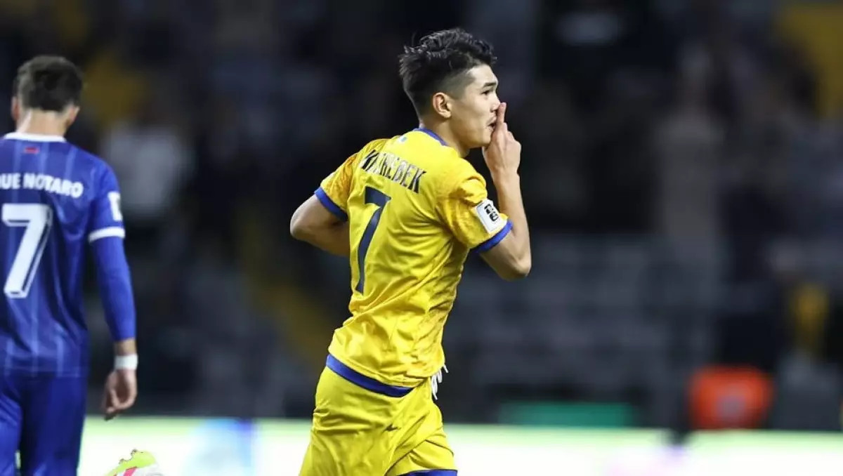 Два клуба РПЛ начали борьбу за трансфер звезды сборной Казахстана