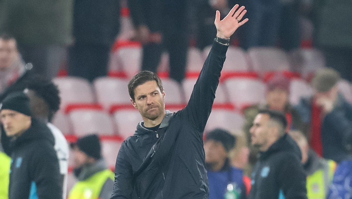 Топ-клуб предложил работу Алонсо и призвал его отказаться от "Реала"