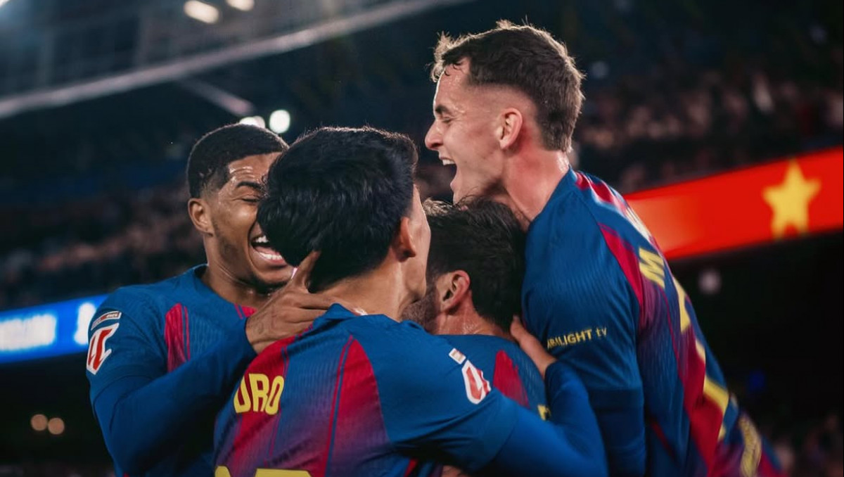 Легендарный футболист вернулся в состав "Барселоны"