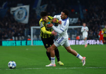 Дастан Сатпаев в матче с "Копенгагеном". Фото: ФК "Кайрат"/Арман Джаксыгулов©