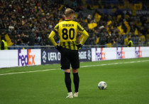 Егор Сорокин в матче с "Олимпиакосом". Фото: Vesti.kz/Маржан Куандыкова©