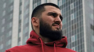 ©instagram.com/arturbeterbiev