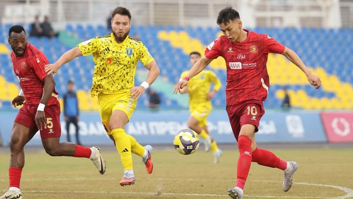 Аутсайдеры столкнулись в борьбе за "казахского Златана"