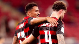 Данило и Лео Перейра. Фото: ФК "Фламенго"©