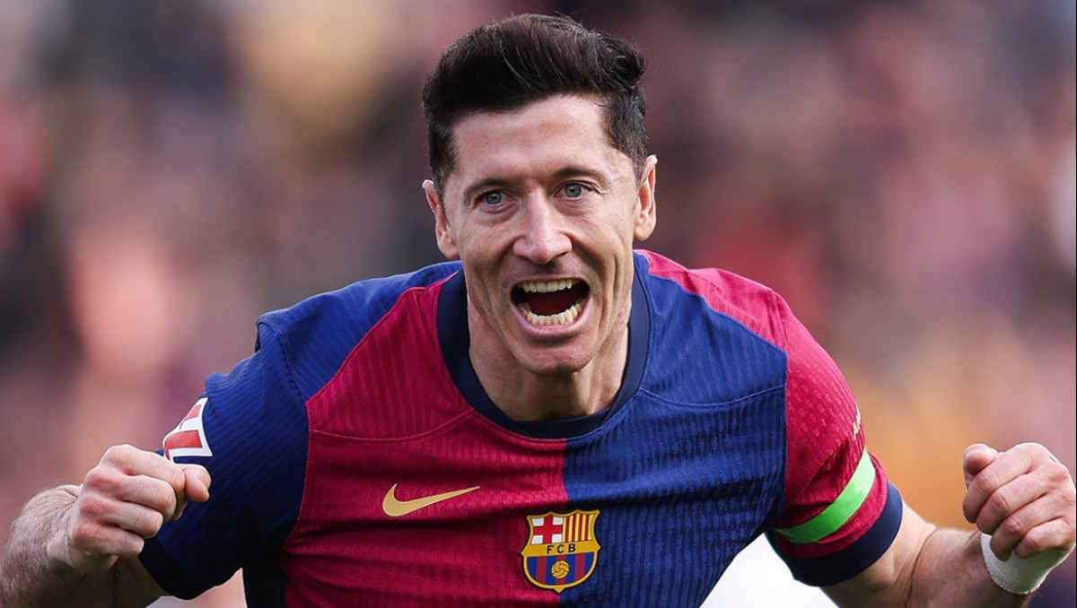 "Барселона" лишилась преемника Левандовски за 83 миллиона