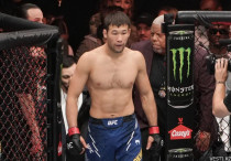 Шавкат Рахмонов в октагоне UFC. ©Vesti.kz/Турар Казангапов